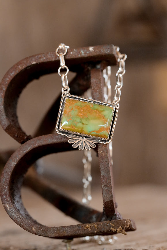 Half Flower Bar Necklace