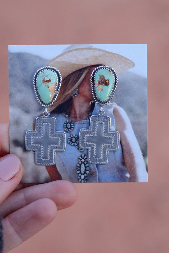 M&F Western Ladies Turquoise Stone Cross Buckle - Silver Oval Belt Buckle With Floral Design