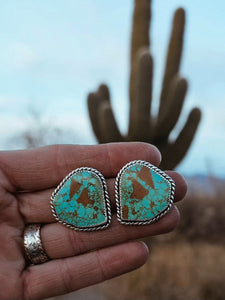 Asymmetrical Kingman Studs